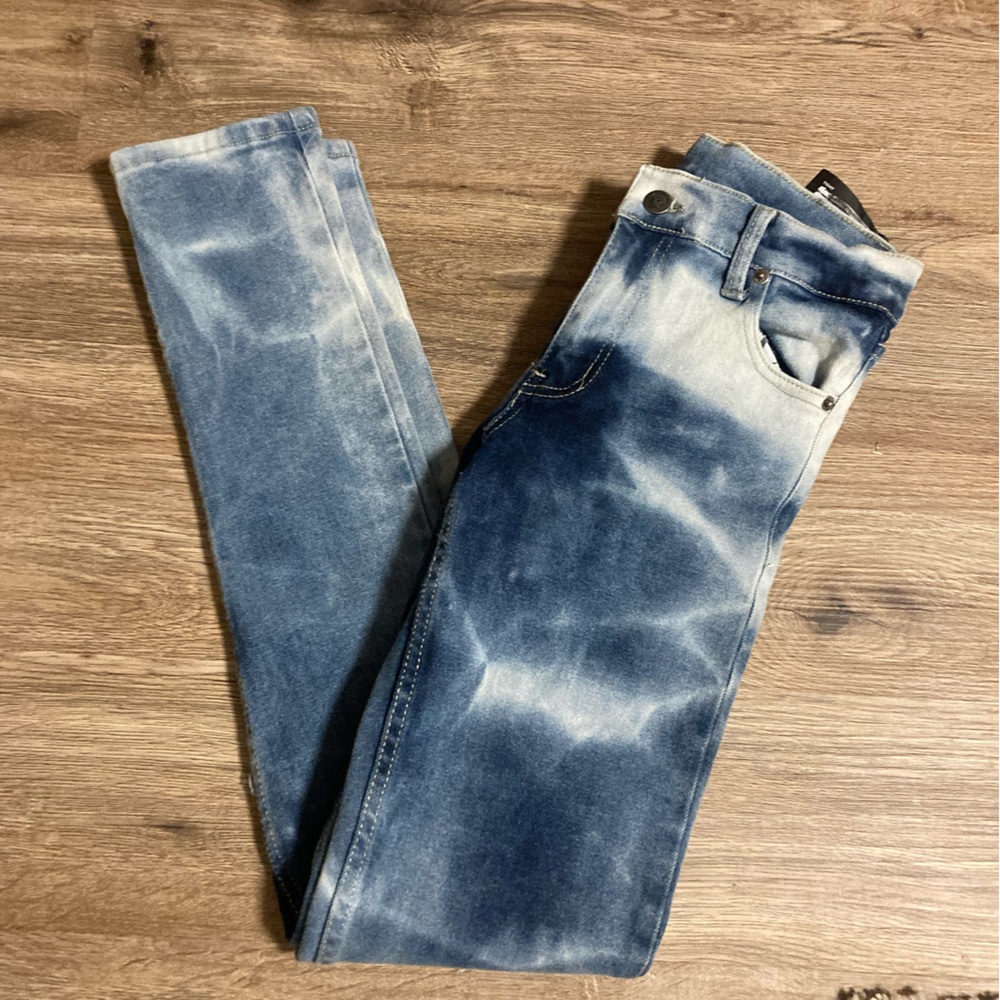 Cheap Monday Bonjour Flame Tie Dye Blue Denim Jeans NWT - Picture 15 of 16
